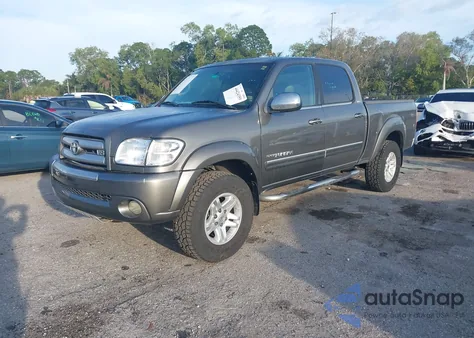 2004 Toyota Tundra Sr5 V8 z USA, uszkodzony, nr VIN 5TBET341X4S455161